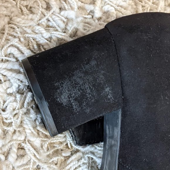 8 | JCPenney POP | Black Chunky Heel Pumps - Picture 6 of 6